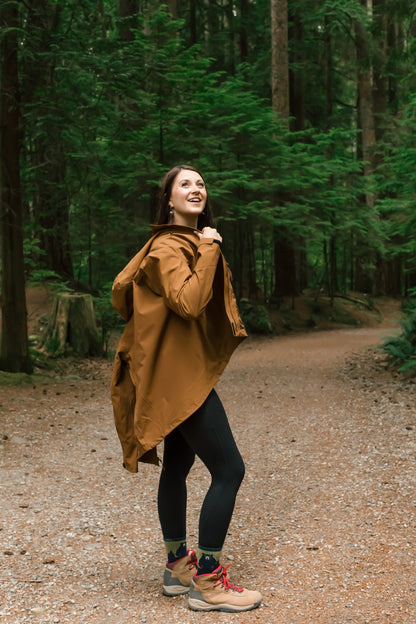 Women's Chinook Shell — Explore Magazine Edition
