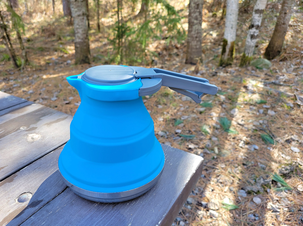 Space-Saving Backpacking Kettle